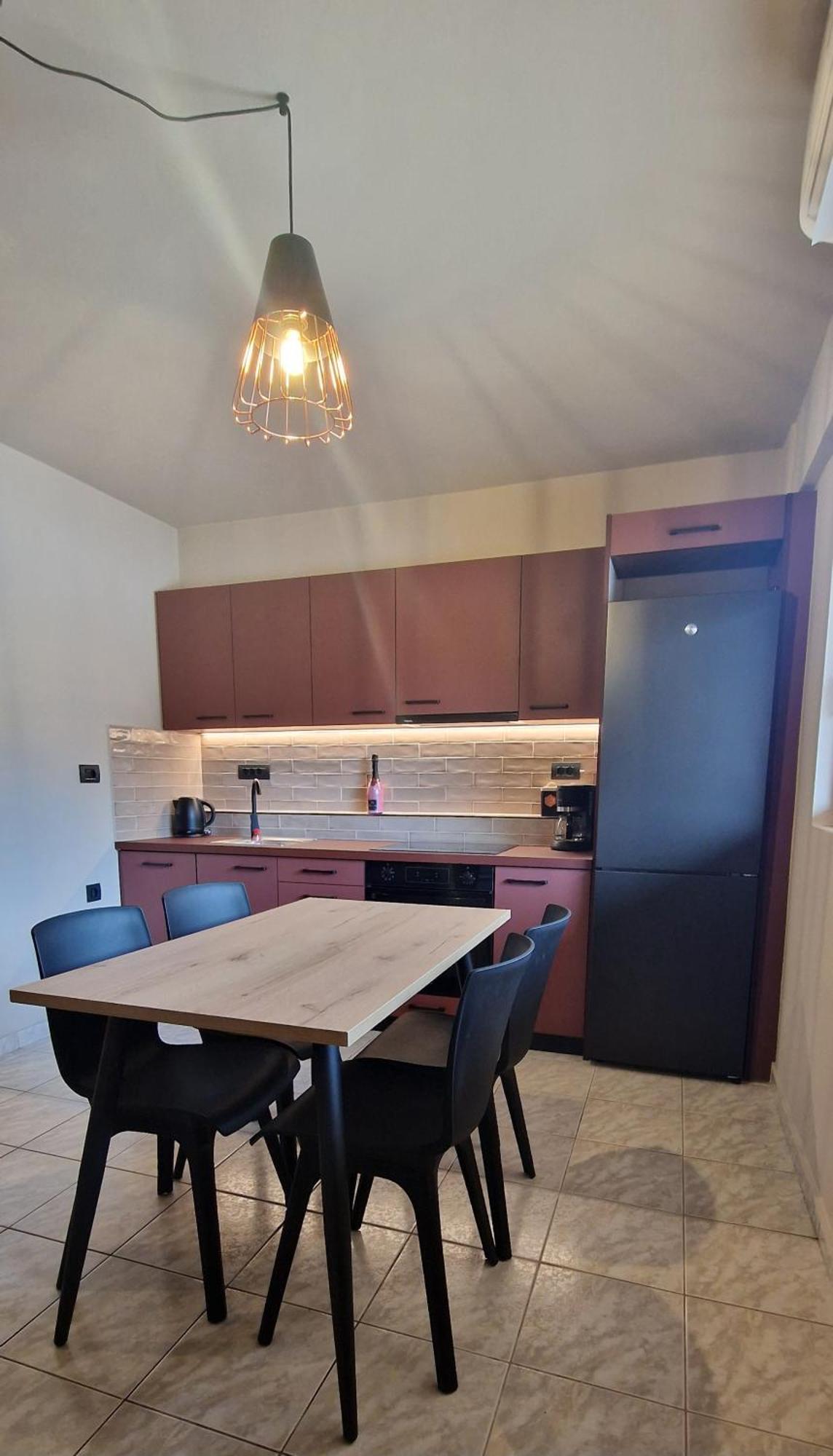 Primavera Apartment *